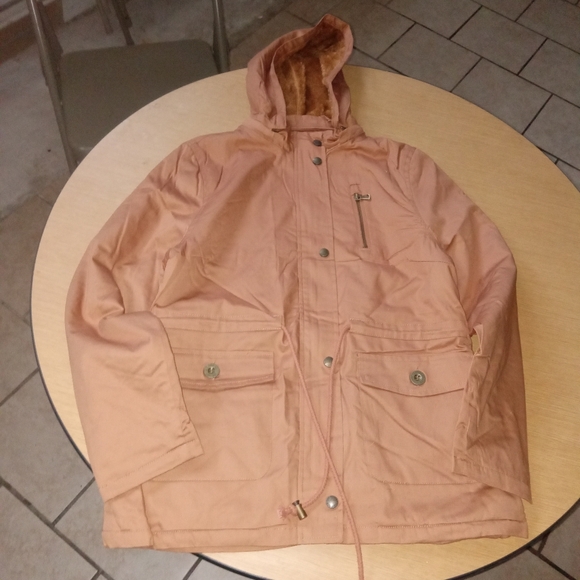 Q17 Faux fur lining jacket - Picture 3 of 7